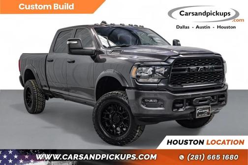 2024 RAM 2500 Tradesman Crew Cab 4x4 6'4' Box