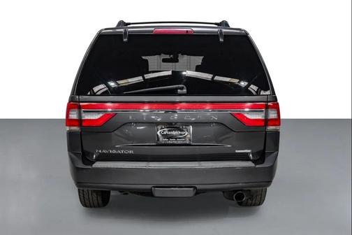 2016 Lincoln Navigator Select