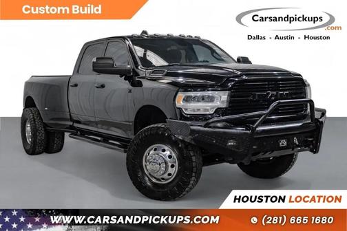 2019 RAM 3500 Big Horn Crew Cab 4x4 8' Box