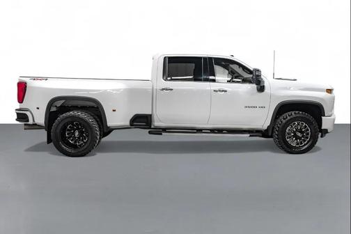 2022 Chevrolet Silverado 3500 LTZ