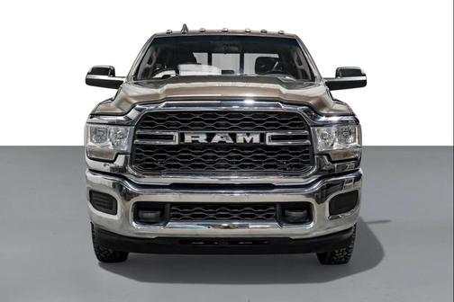 2020 RAM 3500 Tradesman Crew Cab 4x4 8' Box