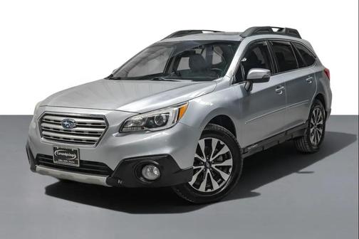 Ice Silver Metallic 2017 Subaru Outback 3.6R Limited