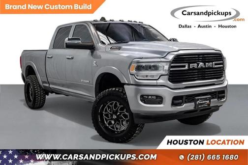 2022 RAM 2500 Laramie Crew Cab 4x4 6'4' Box