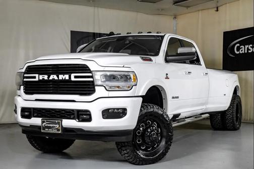 2022 RAM 3500 Laramie Crew Cab 4x4 8' Box