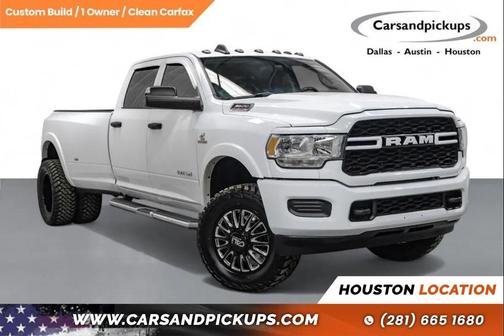 2020 RAM 3500 Tradesman Crew Cab 4x4 8' Box