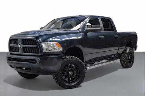 2018 RAM 2500 SLT Crew Cab 4x4 6'4' Box