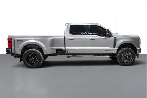 ICONIC SILVER 2024 Ford F-350 Lariat