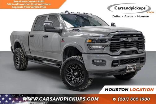 Ceramic Gray Clearcoat 2026 RAM 2500 Tradesman Crew Cab 4x4 6'4' Box