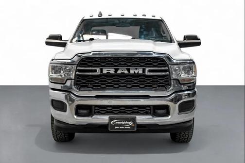 2020 RAM 2500 Tradesman Crew Cab 4X4 8' Box