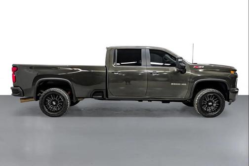 Greenstone Metallic 2022 Chevrolet Silverado 2500 WT