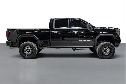 Onyx Black 2022 GMC Sierra 2500 Denali