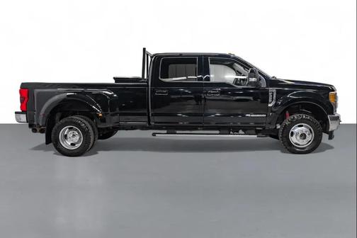2017 Ford F-350 Lariat