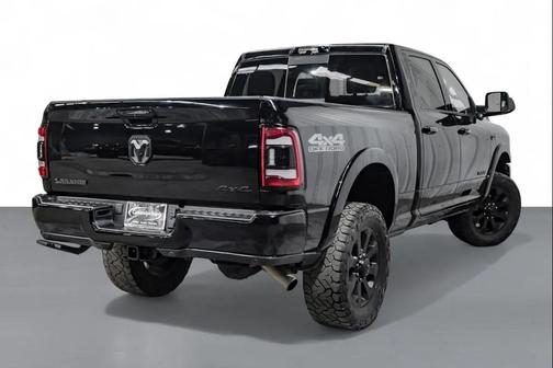 2022 RAM 2500 Laramie Crew Cab 4x4 6'4' Box