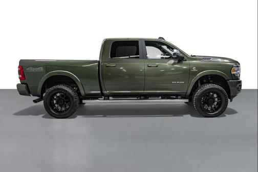 2021 RAM 2500 Laramie Crew Cab 4x4 6'4' Box