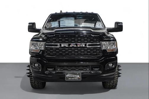 2024 RAM 3500 Big Horn Crew Cab 4x4 8' Box