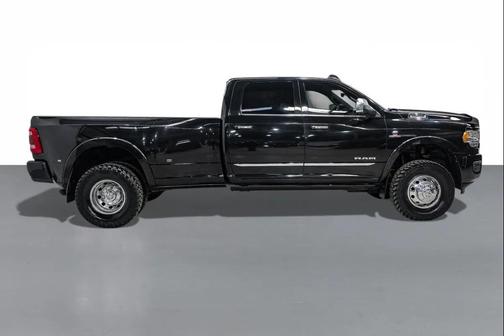 2020 RAM 3500 Limited Crew Cab 4x4 8' Box