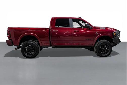 2022 RAM 2500 Limited Crew Cab 4x4 6'4' Box