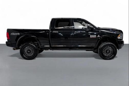 2018 RAM 2500 Tradesman Crew Cab 4x4 6'4' Box