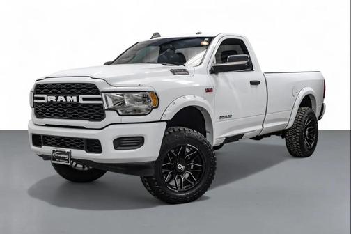 2022 RAM 2500 Tradesman Regular Cab 4x4 8' Box