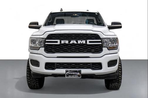 2022 RAM 2500 Tradesman Regular Cab 4x4 8' Box