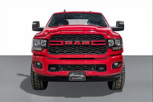 2023 RAM 3500 Lone Star Crew Cab 4x4 6'4' Box