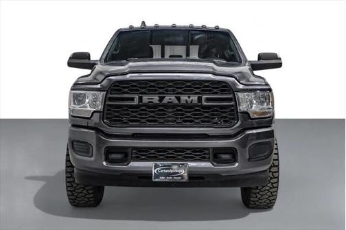 2022 RAM 2500 Tradesman Crew Cab 4x4 6'4' Box