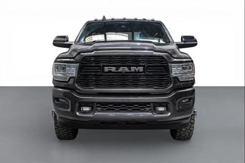 2020 RAM 3500 Limited Crew Cab 4x4 8' Box