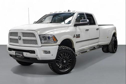 2018 RAM 3500 Laramie Crew Cab 4x4 8' Box