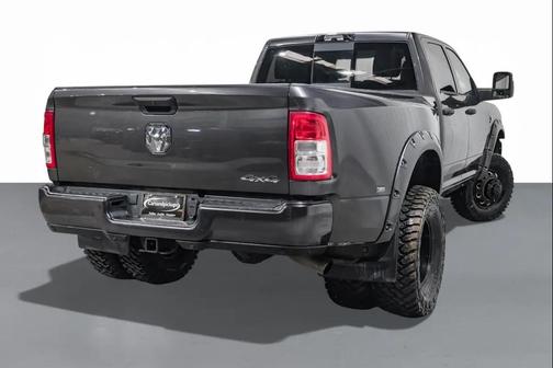 2024 RAM 3500 Tradesman Crew Cab 4x4 8' Box