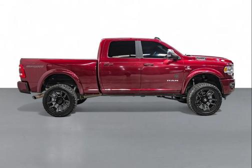 2022 RAM 3500 Laramie Crew Cab 4x4 6'4' Box