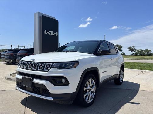 Bright White Clearcoat 2025 Jeep Compass Limited