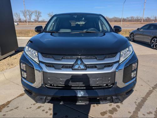 2024 Mitsubishi Outlander Sport SE