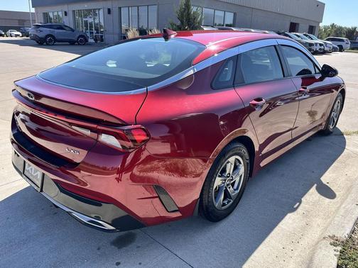 2021 Kia K5 LXS