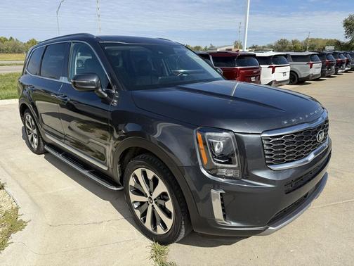 2020 Kia Telluride S