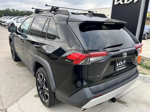 2019 Toyota RAV4 Adventure