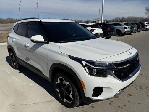 2024 Kia Seltos EX