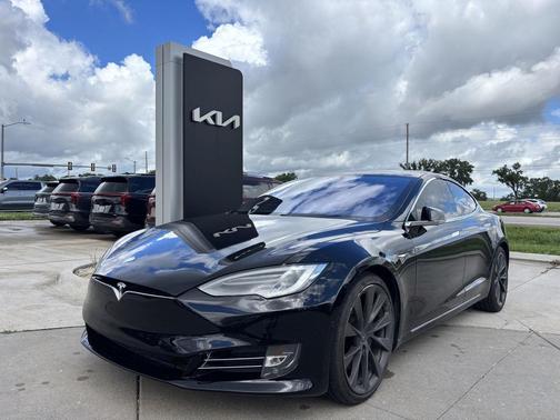 Solid Black 2020 Tesla Model S Performance