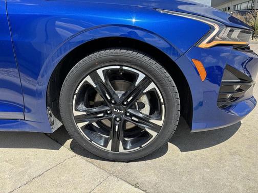 Sapphire Blue 2022 Kia K5 GT-Line