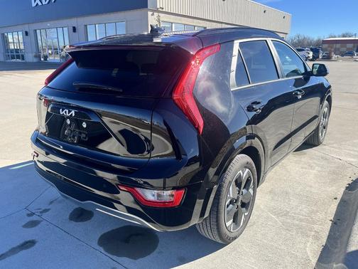 2023 Kia Niro EV Wind
