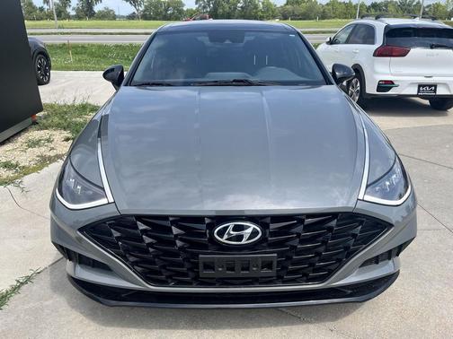 2022 Hyundai SONATA SEL Plus