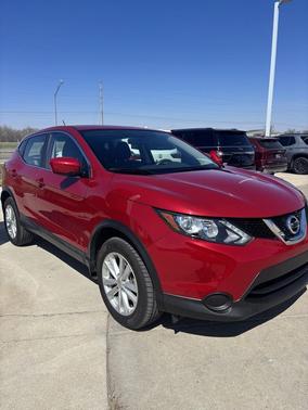 2018 Nissan Rogue Sport S