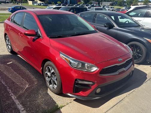 Currant Red 2019 Kia Forte LXS