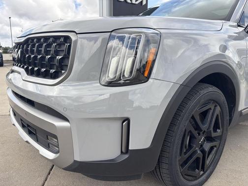 Wolf Gray 2023 Kia Telluride SX X-Line