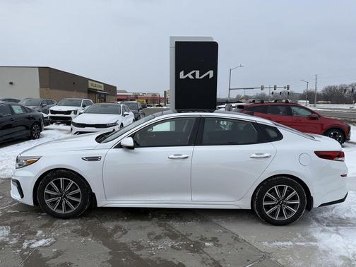 2019 Kia Optima EX