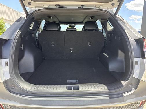 Wolf Gray 2023 Kia Sportage X-Line