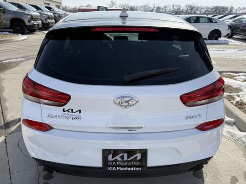 2018 Hyundai Elantra GT Sport