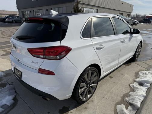 2018 Hyundai Elantra GT Sport