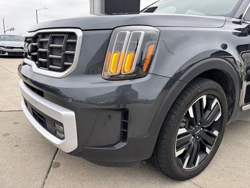 Gravity Gray 2024 Kia Telluride SX Prestige