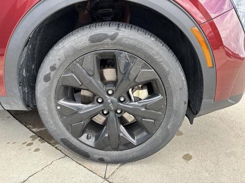 Dawning Red 2025 Kia Sportage X-Line