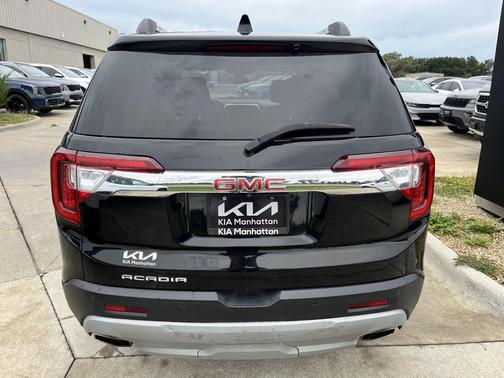 2023 GMC Acadia FWD SLT